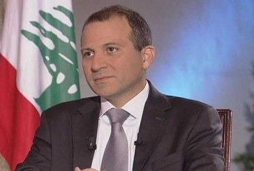 ” وزیر خارجه لبنان ” : ما  پول هایمان را به خارج دادیم و در مقابل سلاحی گرفیتم که یکدیگر را می کشیم.