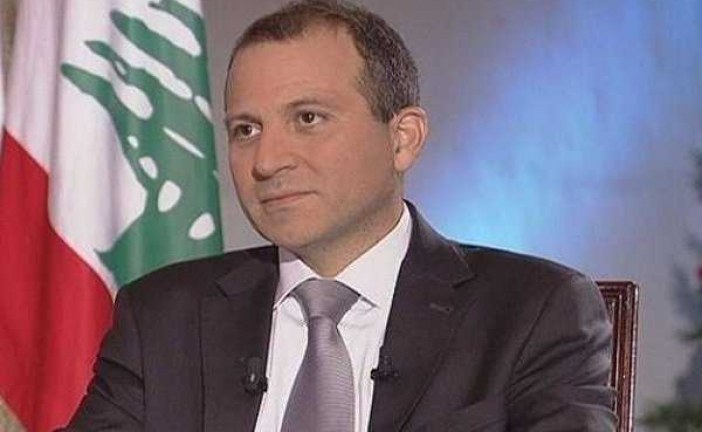 ” وزیر خارجه لبنان ” : ما  پول هایمان را به خارج دادیم و در مقابل سلاحی گرفیتم که یکدیگر را می کشیم.