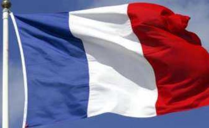 سخنگوی وزارت امور خارجه فرانسه : تشکیل دولت لبنان مسئله ای ضروری برای تضمین حاکمیت ، امنیت و ثبات این کشور است .
