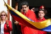 ” مادورو ” : پرزیدنت ” ترامپ ” واقع بینانه ببیند در ونزوئلا چه می گذارد .
