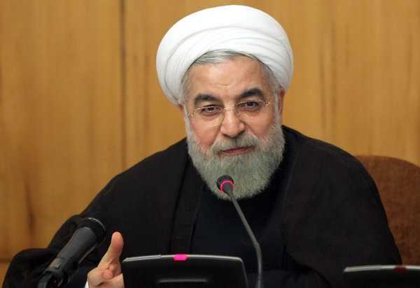 دستور ” روحانی ” به وزیر کشور مبنی بر بررسی سریع علل حادثه شیراز