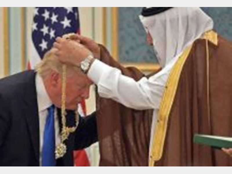 ” ترامپ ” : عربستان چیزی جز پول ندارد / به سخره گرفتن پادشاه عربستان توسط ” ترامپ “