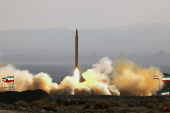 واکنش توئیتری ” ظریف ” به ادعاهای تازه آمریکا در خصوص برنامه موشکی ایران