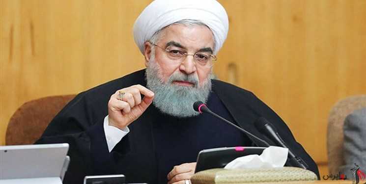 روحانی: حاضر نیستیم به اسم مذاکره کنار میز تسلیم بنشینیم.