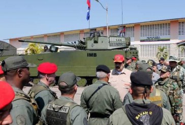 بزرگترین رزمایش نظامی ونزوئلا در اوج تنش ها با آمریکا آغاز شد .