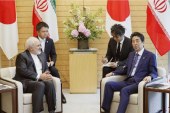 ظریف با نخست وزیر ژاپن دیدار کرد .