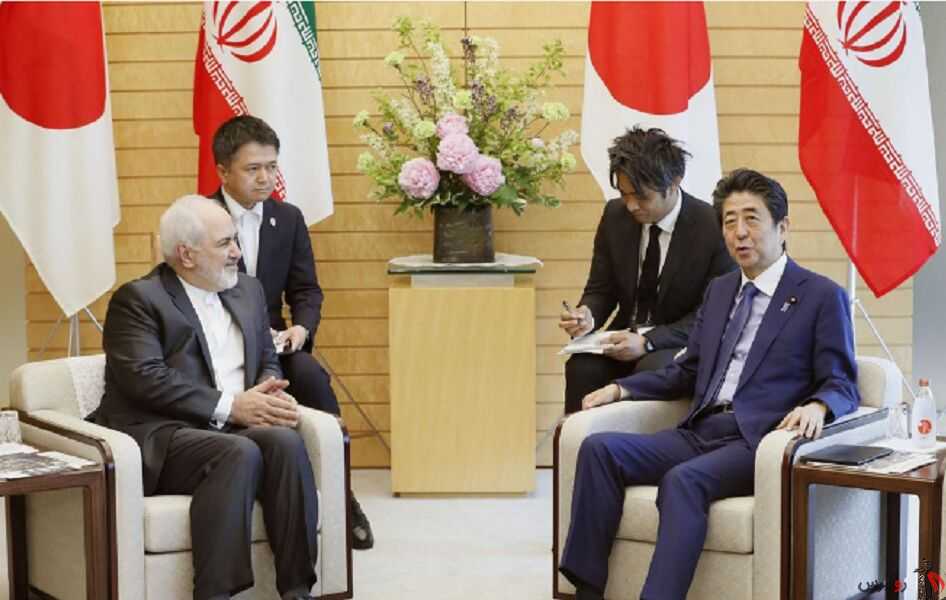 ظریف با نخست وزیر ژاپن دیدار کرد .