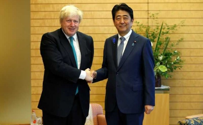 نخست‌وزیران انگلیس و ژاپن پس از سفر روحانی گفت وگو کردند