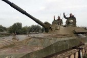 سانا: ارتش سوریه آماده پاسخ قوی به هر گونه نقض آتش‌بس توسط تروریست‌هاست