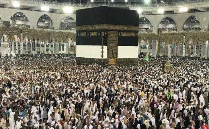 مناسک عمره و زیارت مسجد نبوی ( ص ) برای همه ممنوع شد