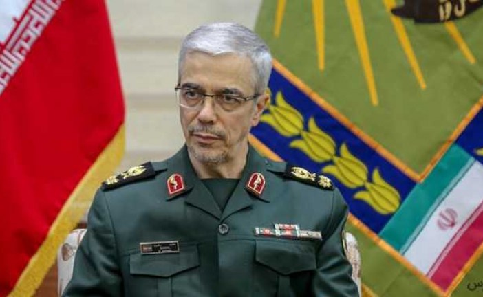 سرلشکر باقری: ارتش جمهوری اسلامی ایران موفق‌تر از همیشه در حال اجرای مأموریت‌ها است