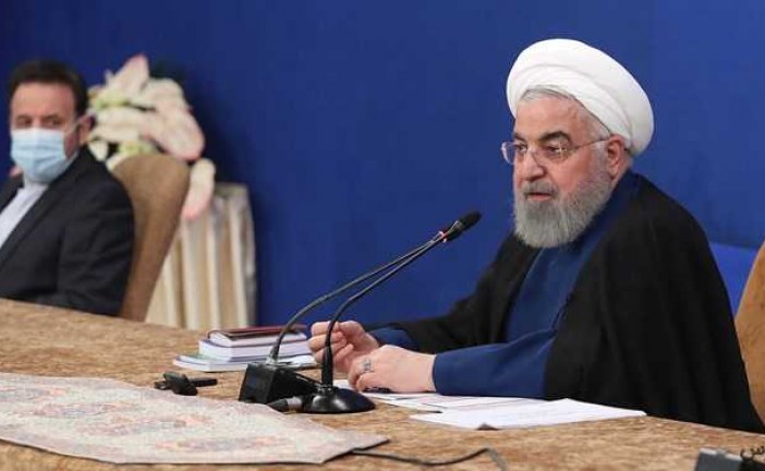 روحانی: جامعه در مبارزه با کرونا به تخصص و متخصصان خود اعتماد کرد