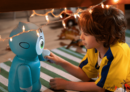 ربات جدیدی که دشمن پرستاران کودک است