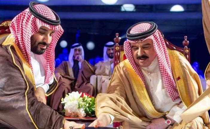 رسانه صهیونیستی / سازش بحرین با اسرائیل با چراغ سبز سعودی انجام شد