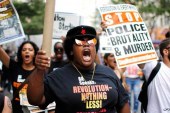 اجرای منع رفت و آمد در فیلادلفیا برای مقابله با موج جدید اعتراض‌ها