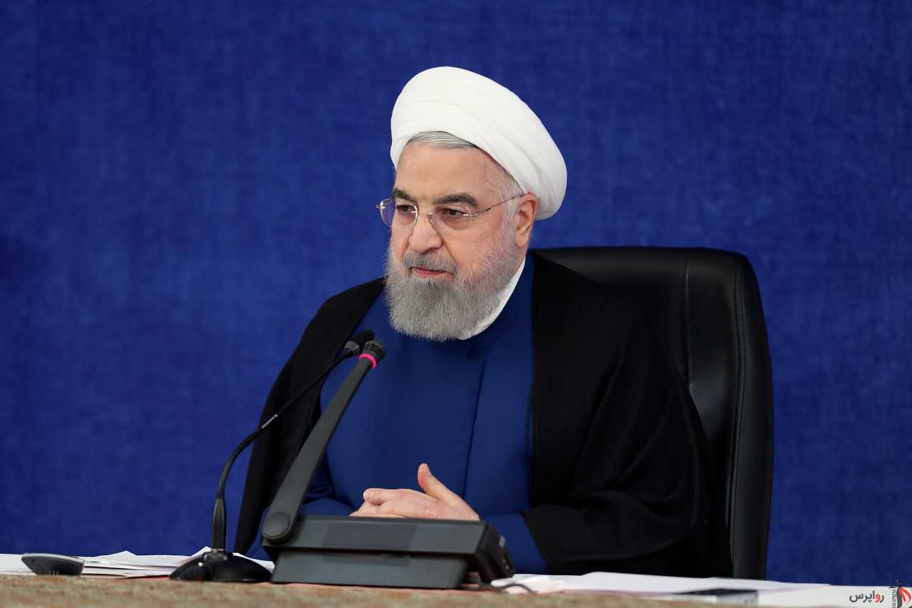 روحانی: وظیفه مسئولین برای اجرای پروتکل‌های بهداشتی بیشتر از مردم است