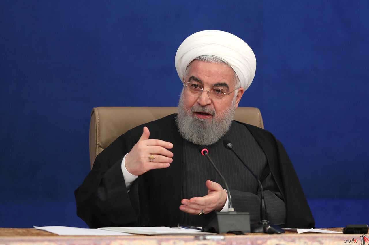 روحانی: فضای مجازی بسیاری از مفاسد را از بین برده / زندگی مردم باید بر مبنای شرایط نوین جهانی بنیانگذاری شود