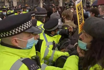 تظاهرات انگلیسی‌ها علیه لایحه افزایش سرکوبگری پلیس ادامه دارد
