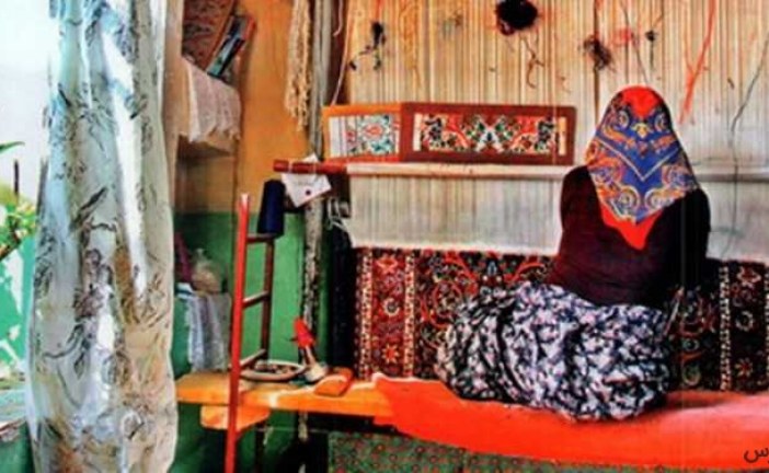 مسجدی که برای زنان روستا درآمد میلیونی دست و پا کرد