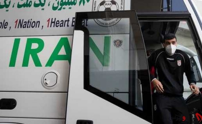 کاروان تیم ملی فوتبال ایران وارد جزیره کیش شد