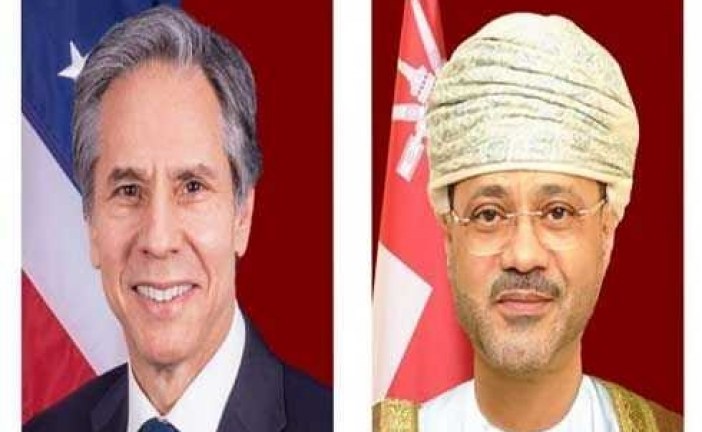 وزیران خارجه آمریکا و عمان در باره تحولات منطقه گفت و گو کردند