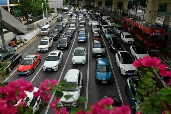چین یارانه خودروهای برقی را لغو می‌کند