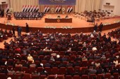 نخستین نشست پارلمان جدید عراق با تاخیر چندباره