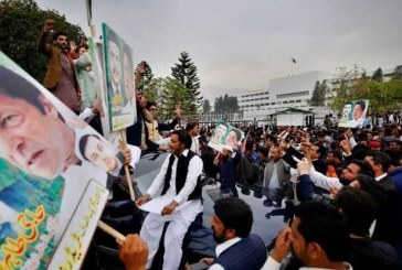 آشفتگی سیاسی در پاکستان؛ اسلام‌آباد به قلعه نظامی تبدیل شد
