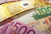 عرضه 1.5 میلیون یورو توسط صادرکنندگان در اولین روز اجرای سیاست جدید ارزی