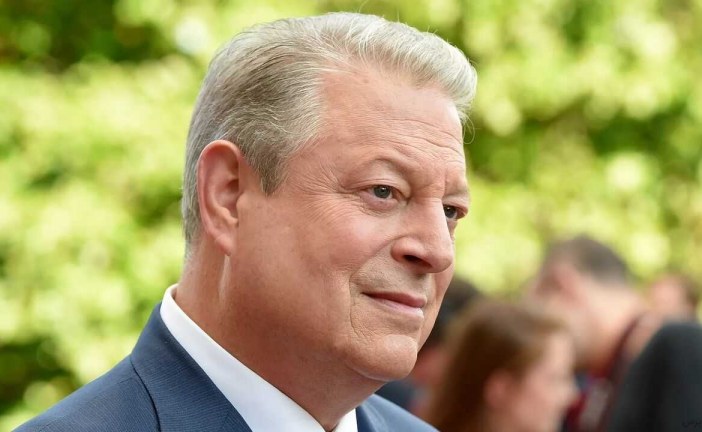 ال گور: باید به بحران دموکراسی آمریکا توجه کرد
