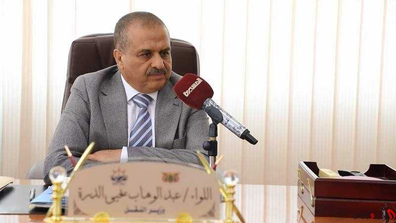 وزیر یمنی: ائتلاف سعودی از انجام پروازها بین صنعا و قاهره جلوگیری می‌کند