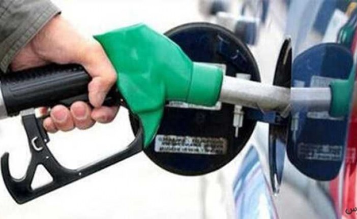 عضو کمیسیون انرژی مجلس شایعات درباره واردات بنزین را تکذیب کرد