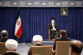 رهبر انقلاب:‌ اغتشاشات خیابانی واکنشِ انفعالی دشمن در مقابل حرکت‌های بزرگ ملت ایران است